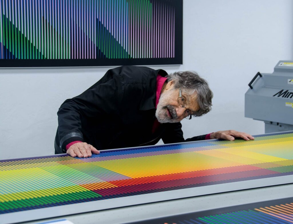 La celebración de los colores de Carlos Cruz-Diez en otras dimensiones