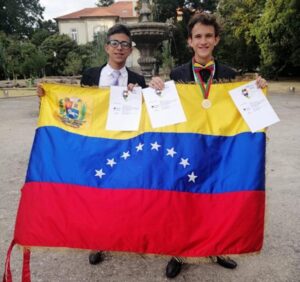Venezuela tricampeona Iberoamericana en Prueba Experimental de Química