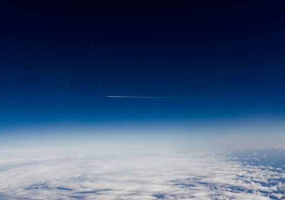 Emisiones de gases de efecto invernadero han reducido la estratósfera