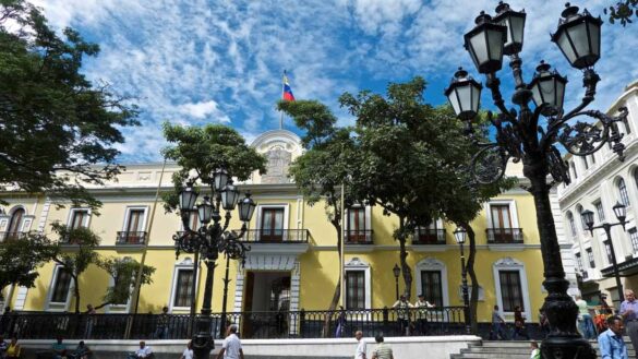 Historias y anécdotas de la Casa Amarilla