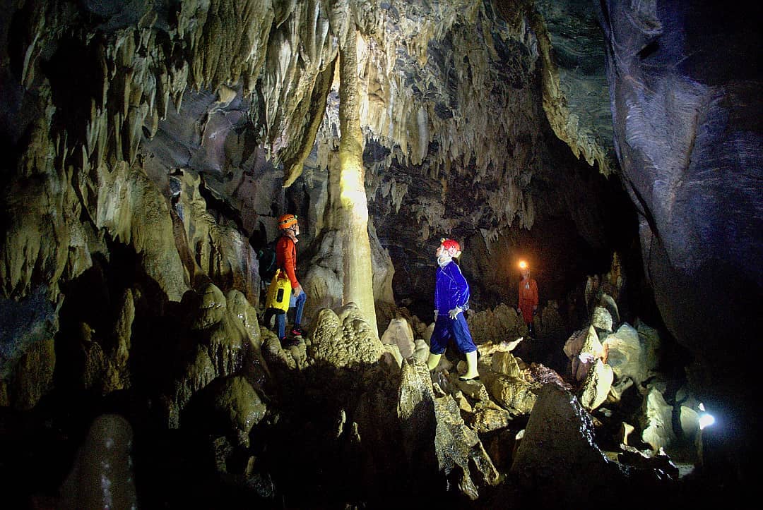 Cueva Alfredo Jahan, hermoso monumento natural del estado Miranda