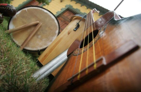 Instrumentos musicales que armonizan la navidad venezolana