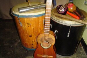 Instrumentos musicales que armonizan la navidad venezolana