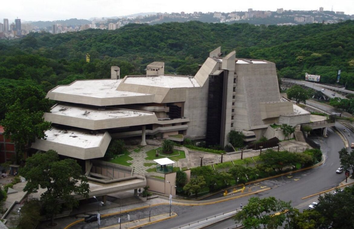 El versátil, moderno y monumental Teatro Teresa Carreño