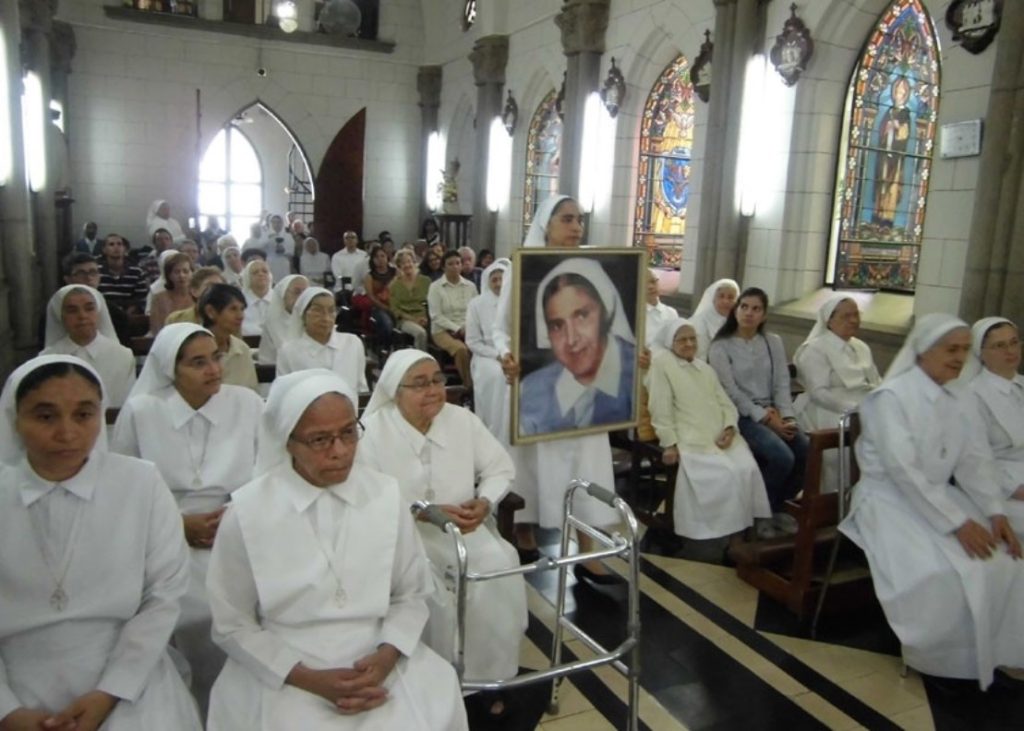 Quién es la Madre Carmen Rendiles, primera santa venezolana