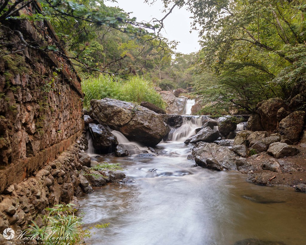 El Monumento Natural Juan Germán Roscio o Cerro Platillón