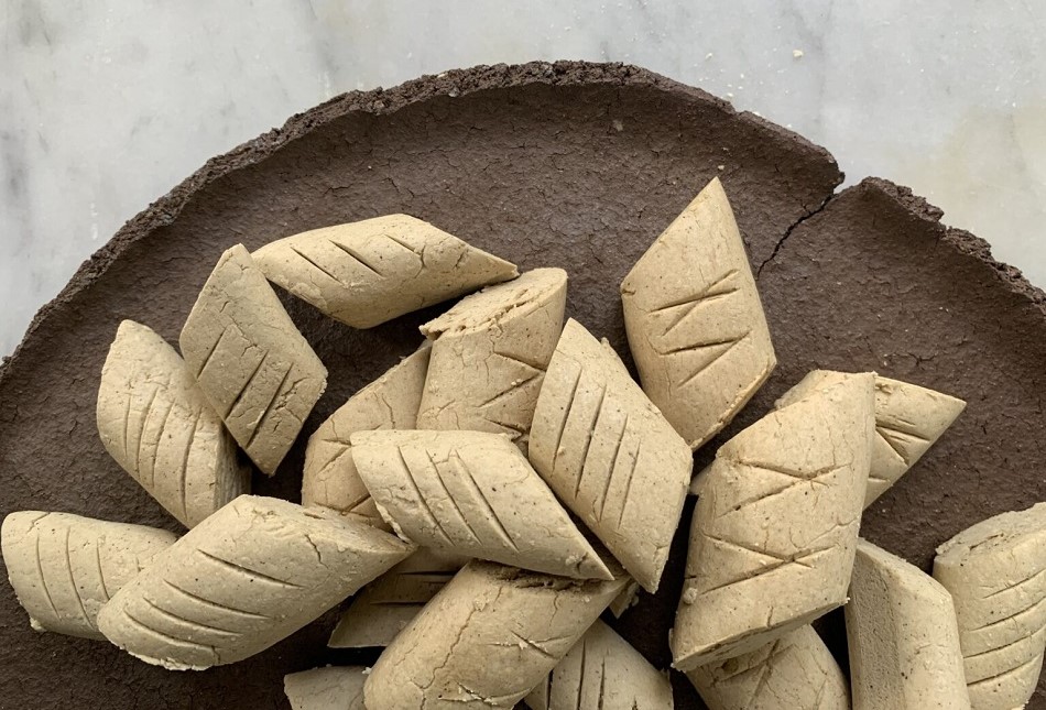 Almidoncitos, sabrosa combinación de fécula, papelón y especies